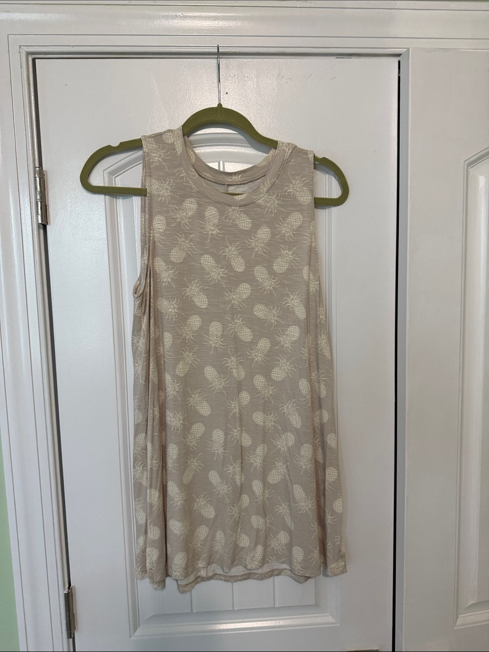 torrid Beige Tank Top with Cream Pineapple Print